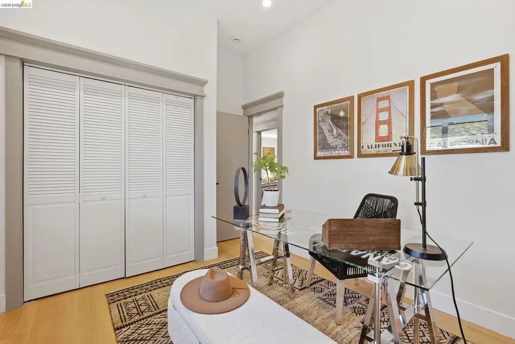 1712 Schiller Street Alameda CA 94501