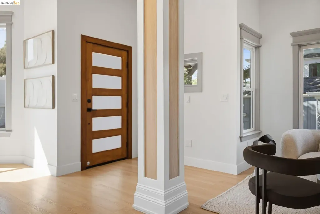 1712 Schiller Street Alameda CA 94501
