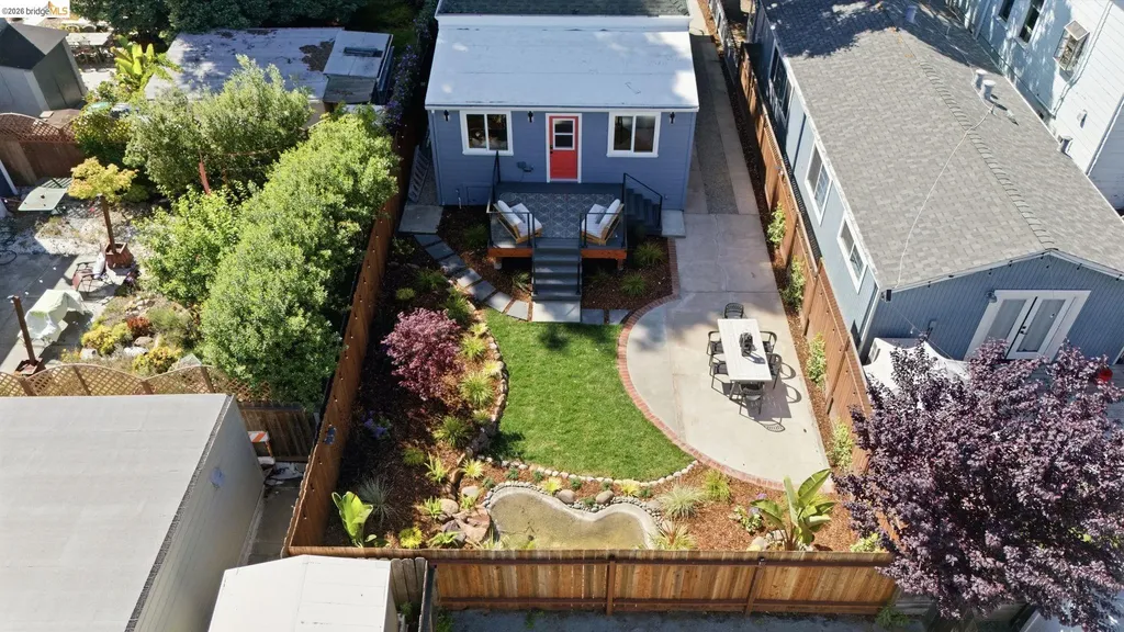 1712 Schiller Street Alameda CA 94501