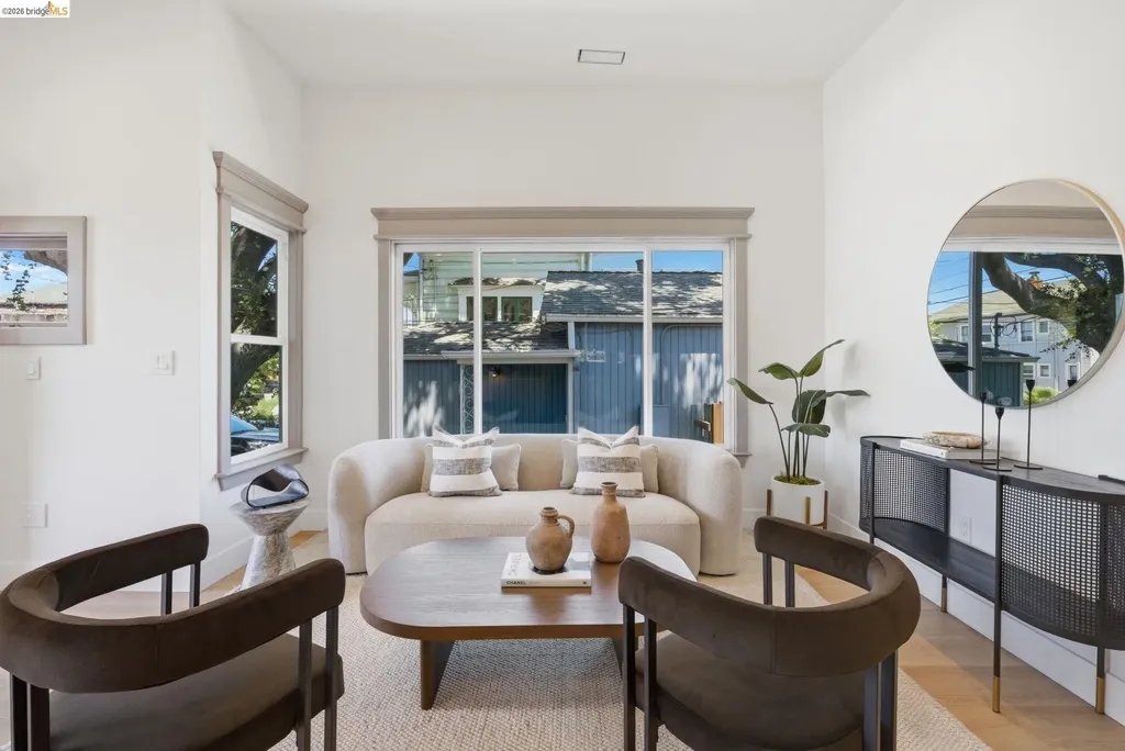 1712 Schiller Street Alameda CA 94501