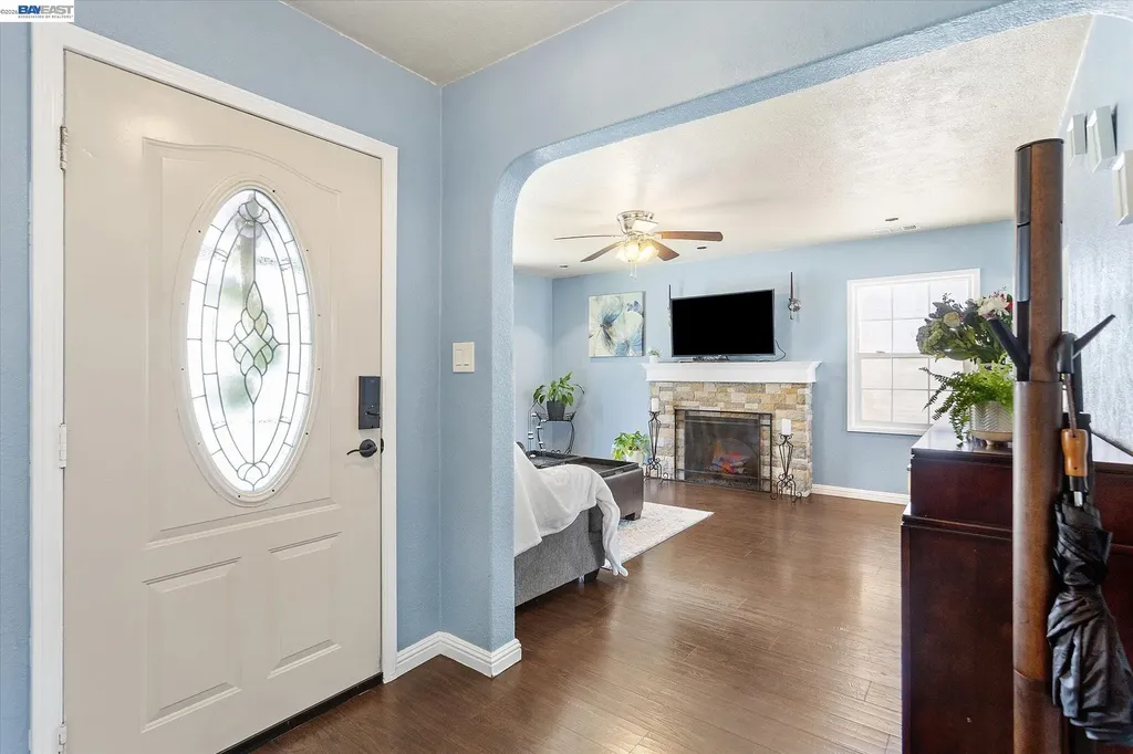 381 Lexington Avenue San Leandro CA 94577