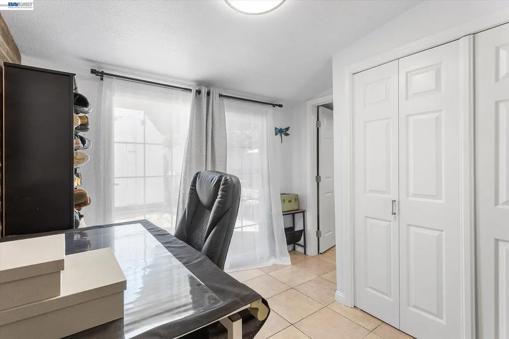 381 Lexington Avenue San Leandro CA 94577