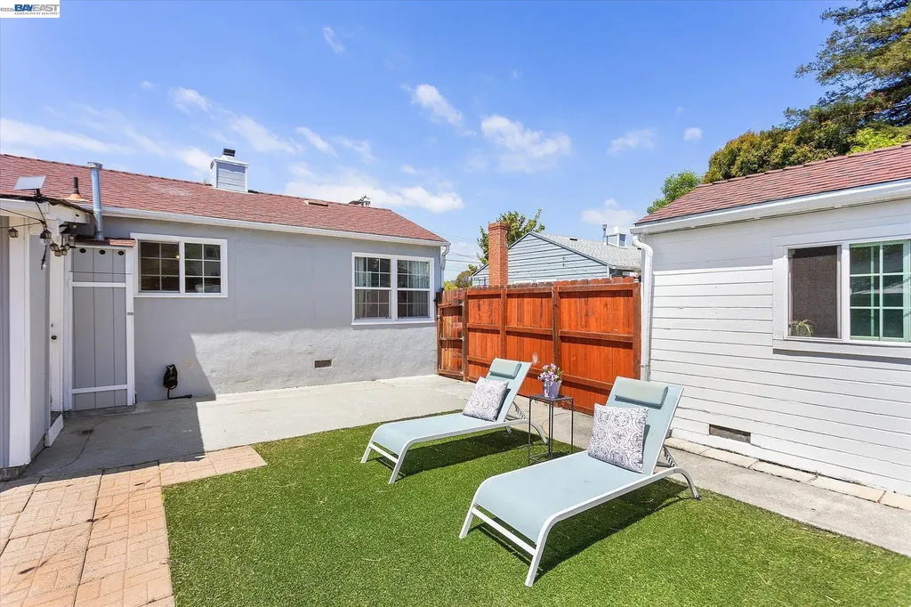 381 Lexington Avenue San Leandro CA 94577