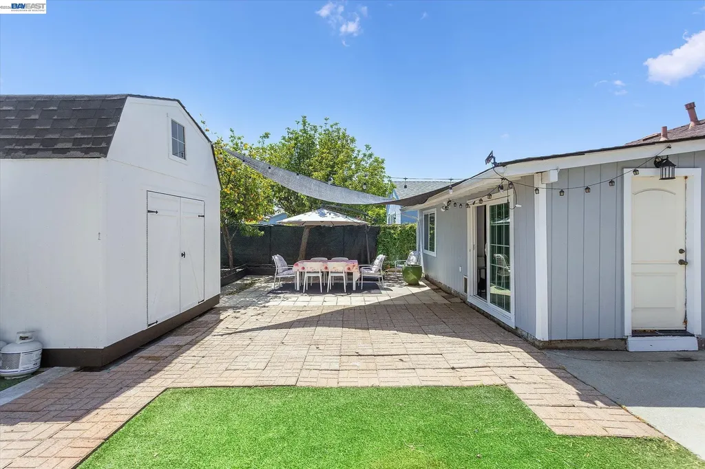 381 Lexington Avenue San Leandro CA 94577