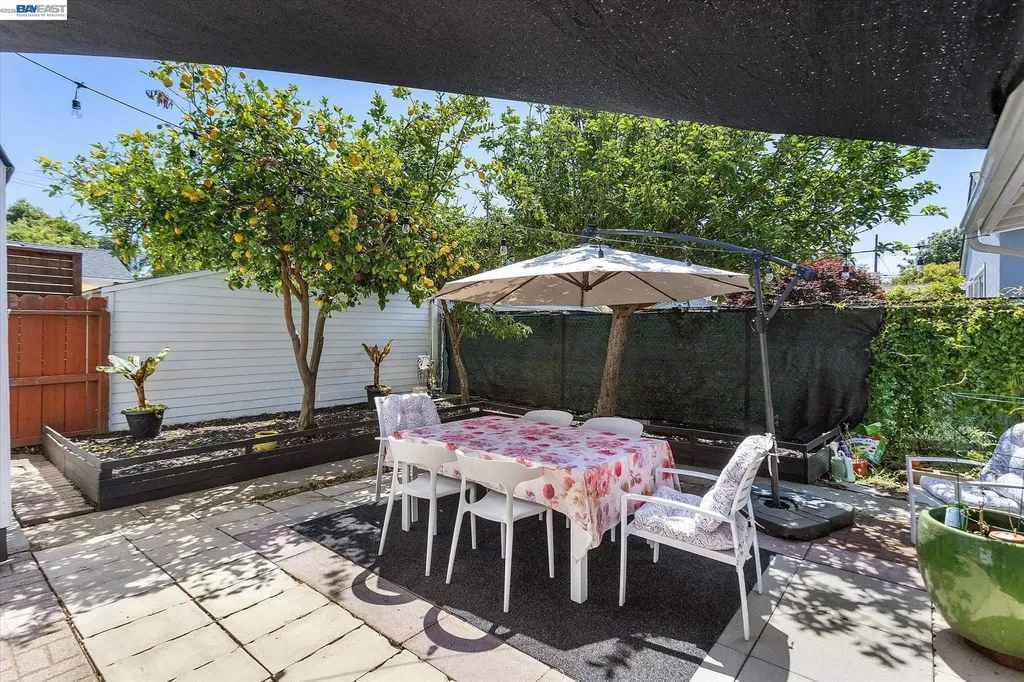 381 Lexington Avenue San Leandro CA 94577