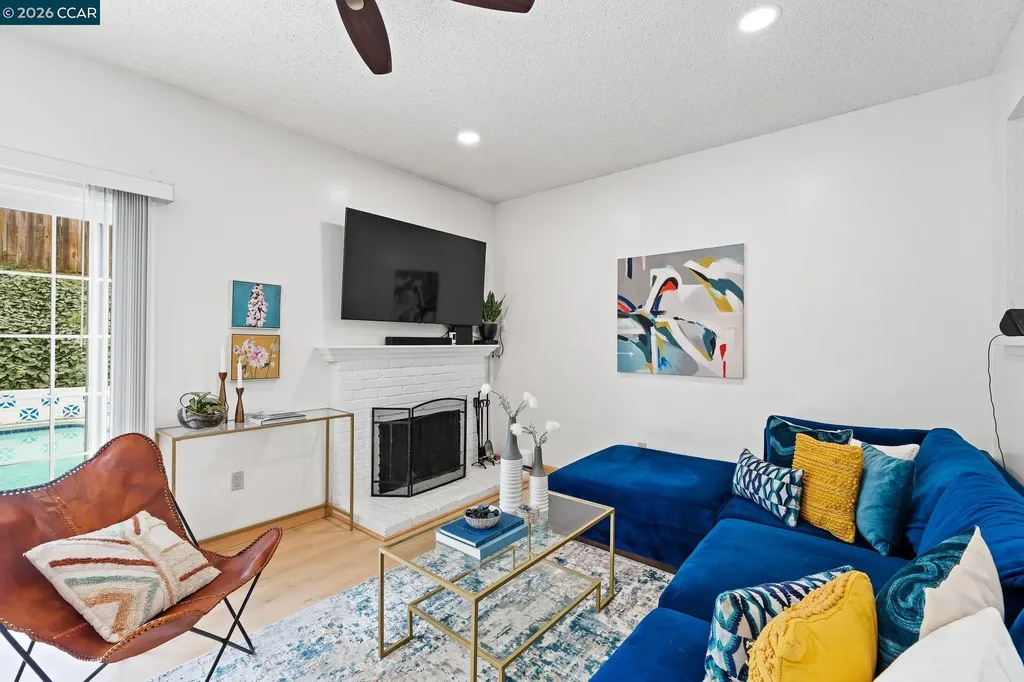 1948 Rainier Drive Martinez CA 94553