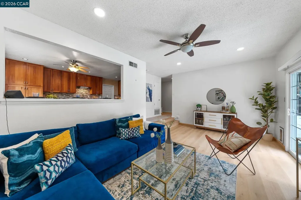 1948 Rainier Drive Martinez CA 94553