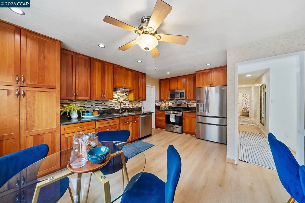 1948 Rainier Drive Martinez CA 94553