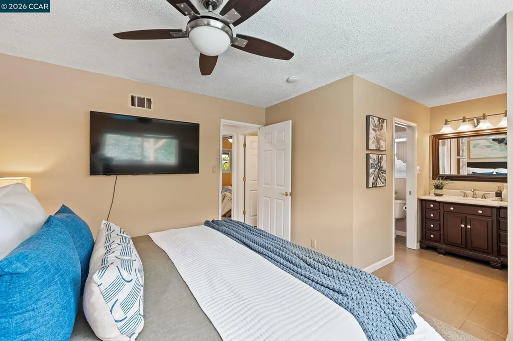 1948 Rainier Drive Martinez CA 94553