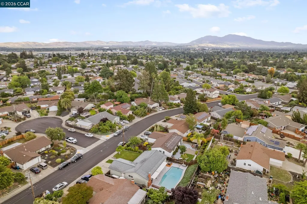 1948 Rainier Drive Martinez CA 94553