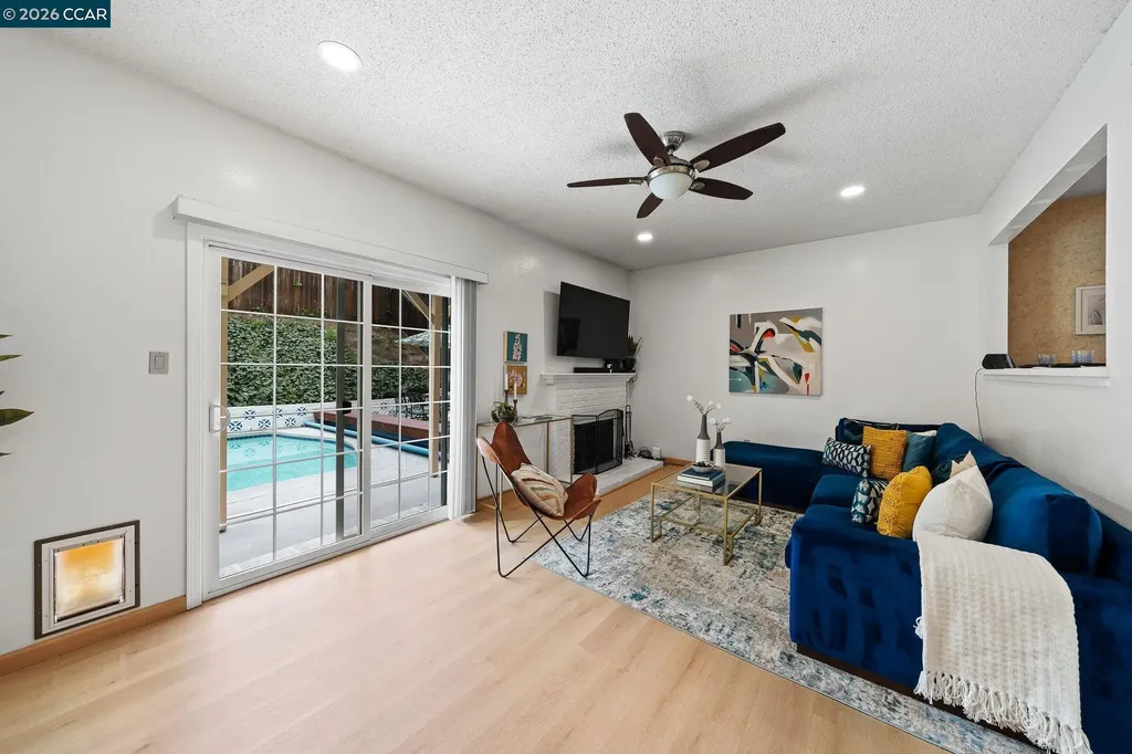 1948 Rainier Drive Martinez CA 94553