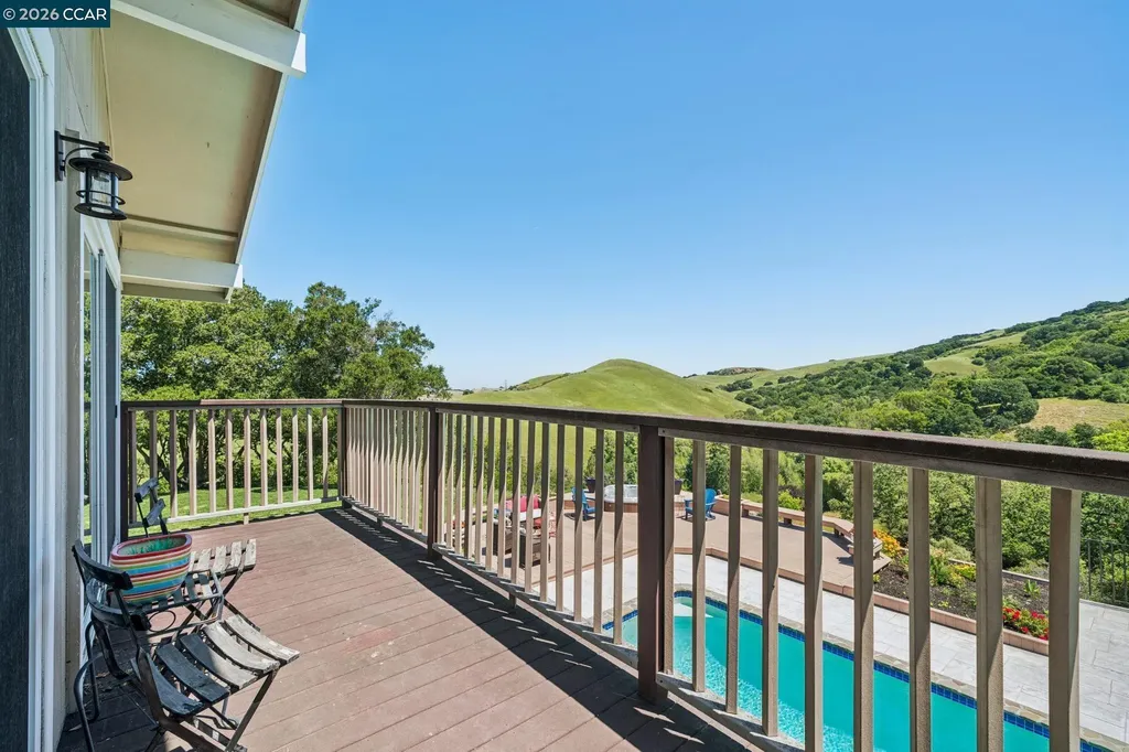 1933 Joseph Drive Moraga CA 94556