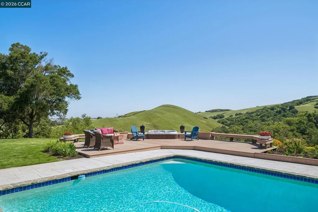 1933 Joseph Drive Moraga CA 94556