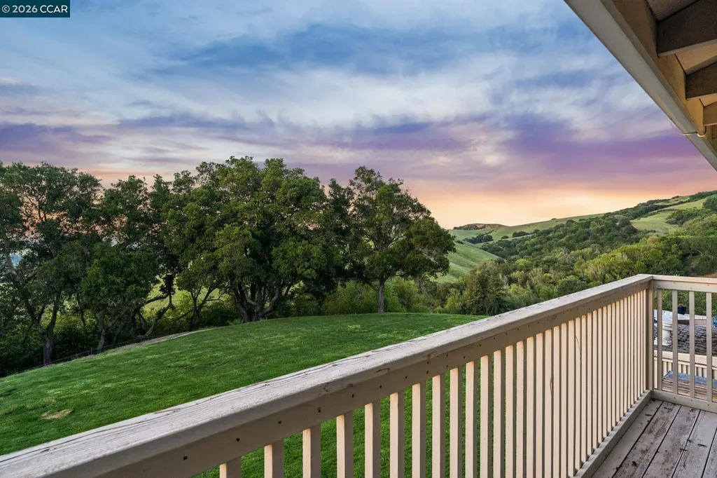 1933 Joseph Drive Moraga CA 94556