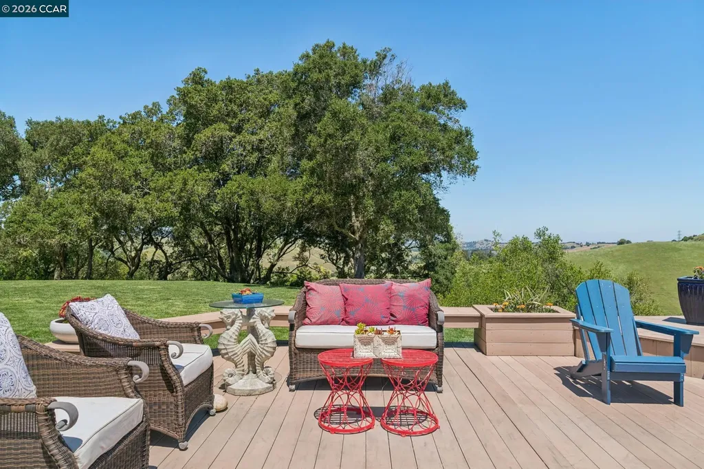 1933 Joseph Drive Moraga CA 94556