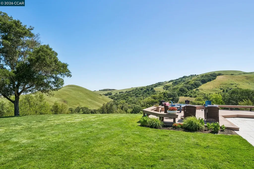 1933 Joseph Drive Moraga CA 94556