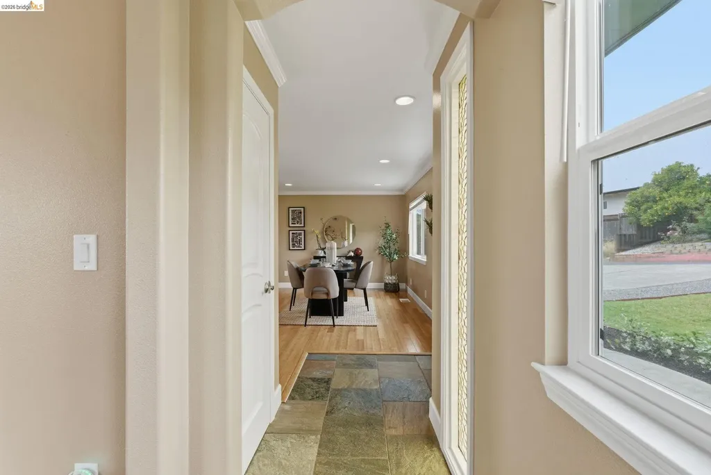 147 Acacia Way Vallejo CA 94591