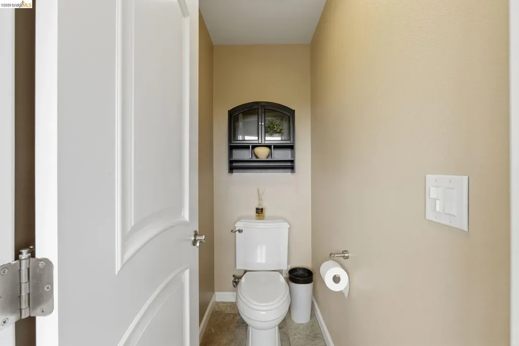 147 Acacia Way Vallejo CA 94591