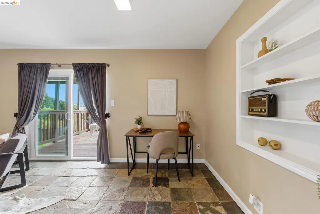 147 Acacia Way Vallejo CA 94591