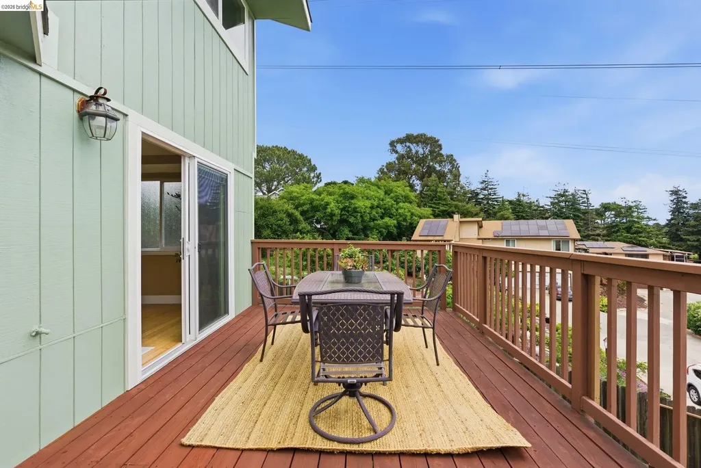 147 Acacia Way Vallejo CA 94591