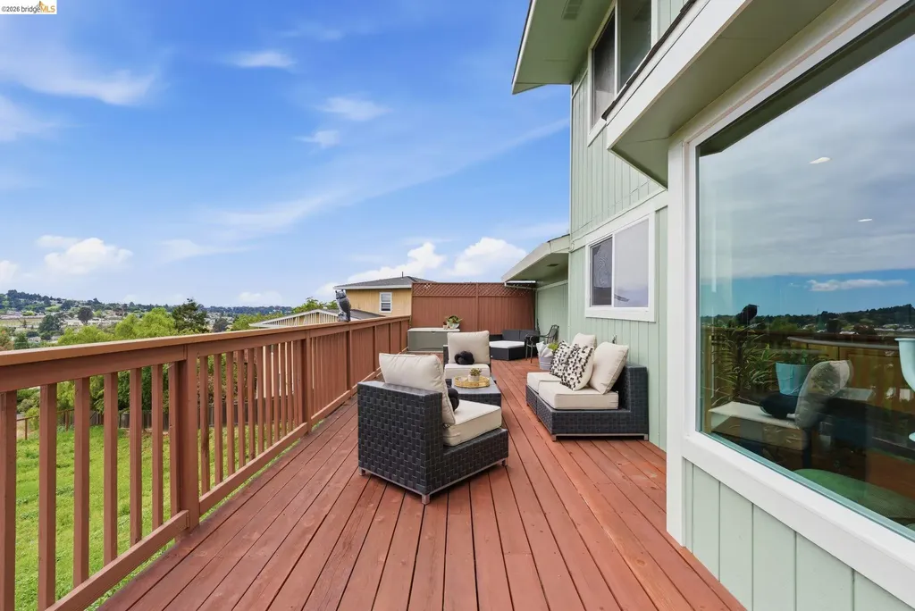 147 Acacia Way Vallejo CA 94591