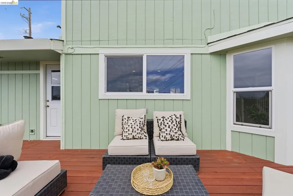 147 Acacia Way Vallejo CA 94591