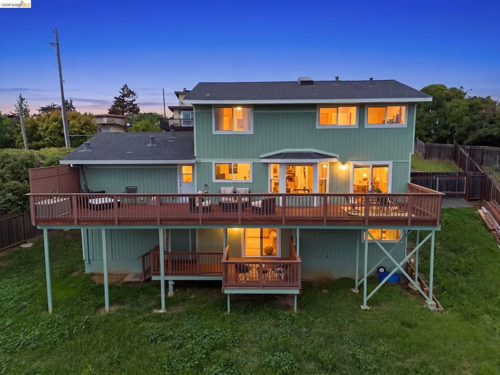 147 Acacia Way Vallejo CA 94591
