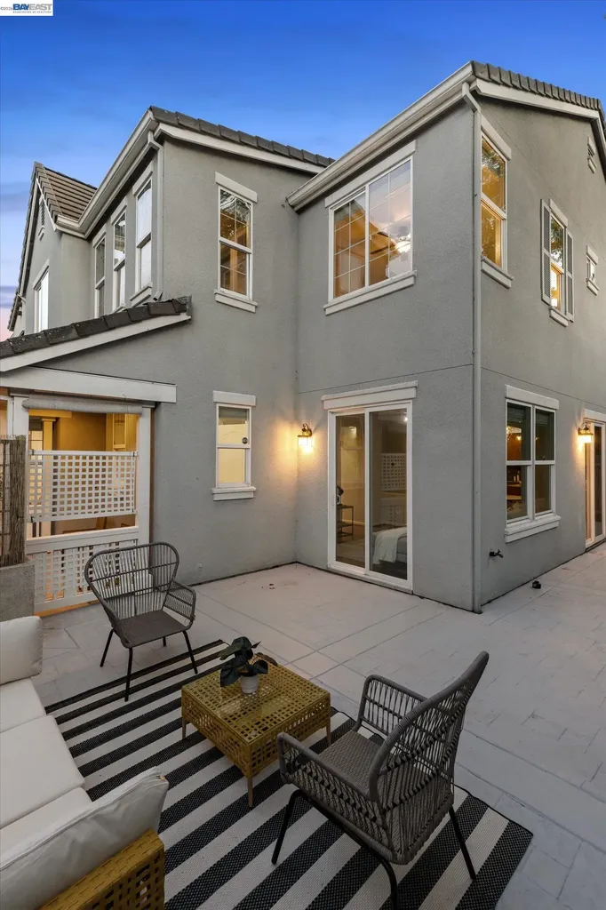 5880 Hillbrook Place Dublin CA 94568