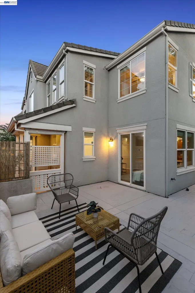 5880 Hillbrook Place Dublin CA 94568