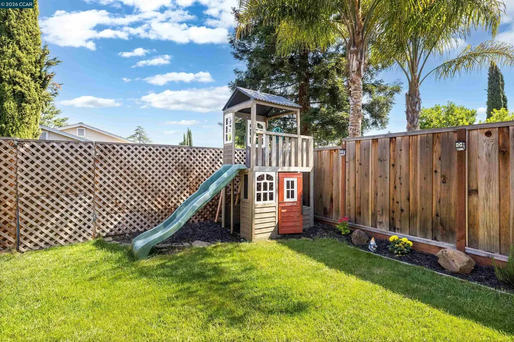 4753 Apple Tree Common Livermore CA 94551