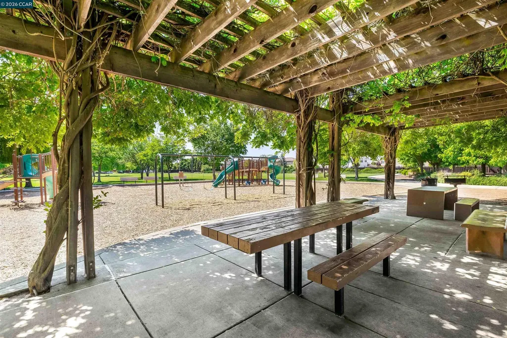 4753 Apple Tree Common Livermore CA 94551