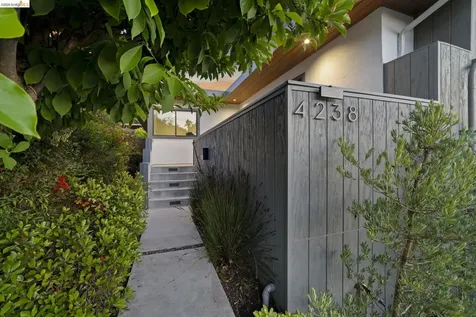 4238 Laguna Avenue Oakland CA 94602