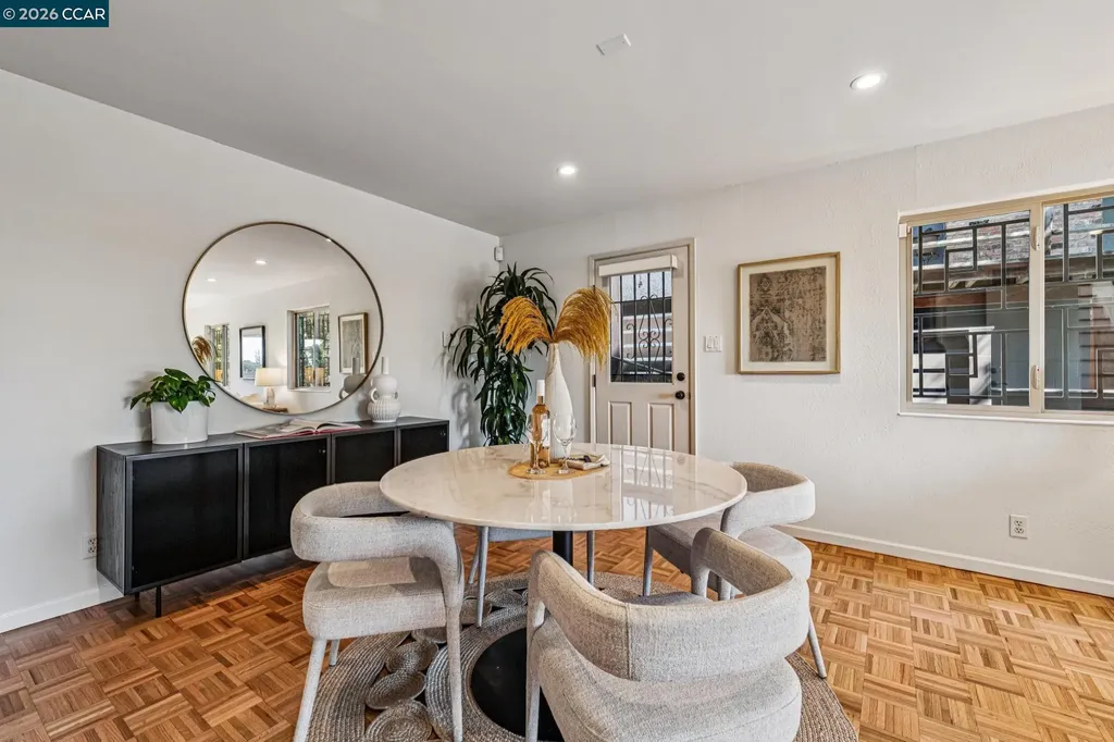 3203 Monterey Boulevard Oakland CA 94602