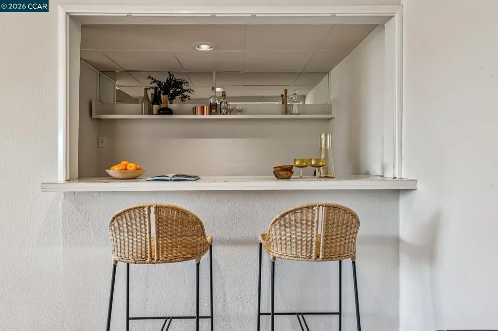 3203 Monterey Boulevard Oakland CA 94602