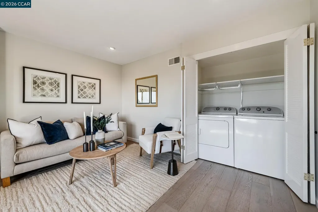 3203 Monterey Boulevard Oakland CA 94602