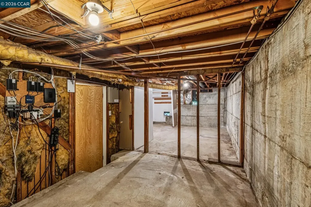 3203 Monterey Boulevard Oakland CA 94602