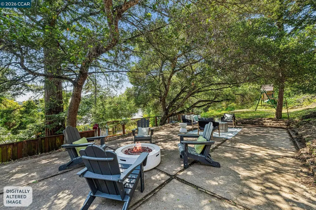 3203 Monterey Boulevard Oakland CA 94602