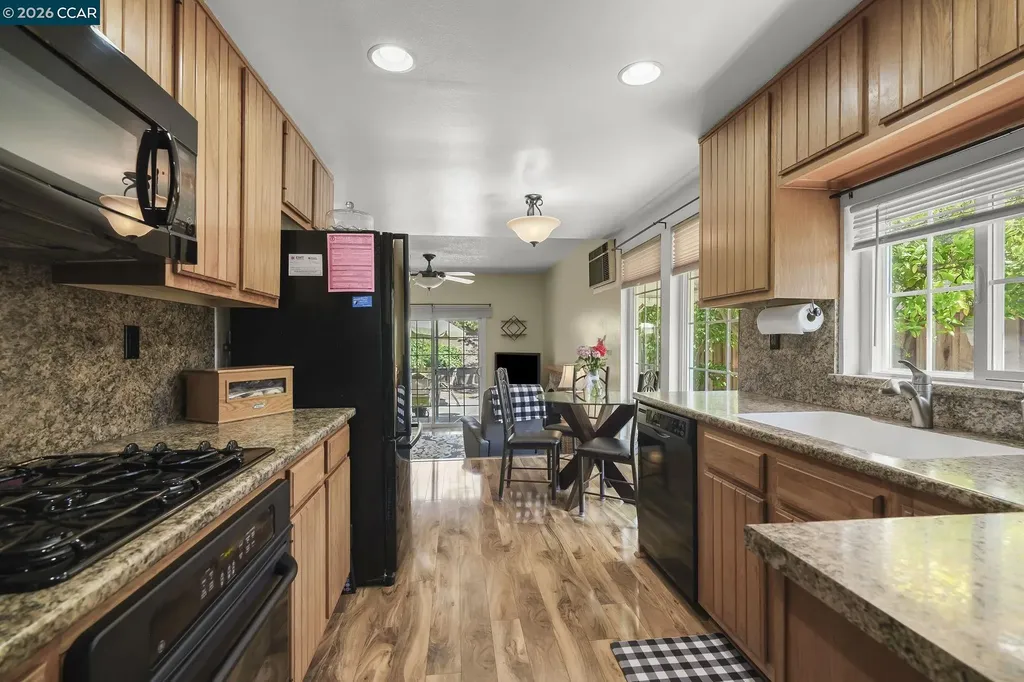 2259 Shasta Court Martinez CA 94553