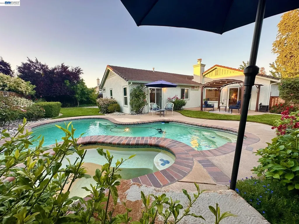 1124 Brookdale Lane Livermore CA 94551