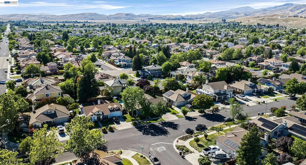 1124 Brookdale Lane Livermore CA 94551