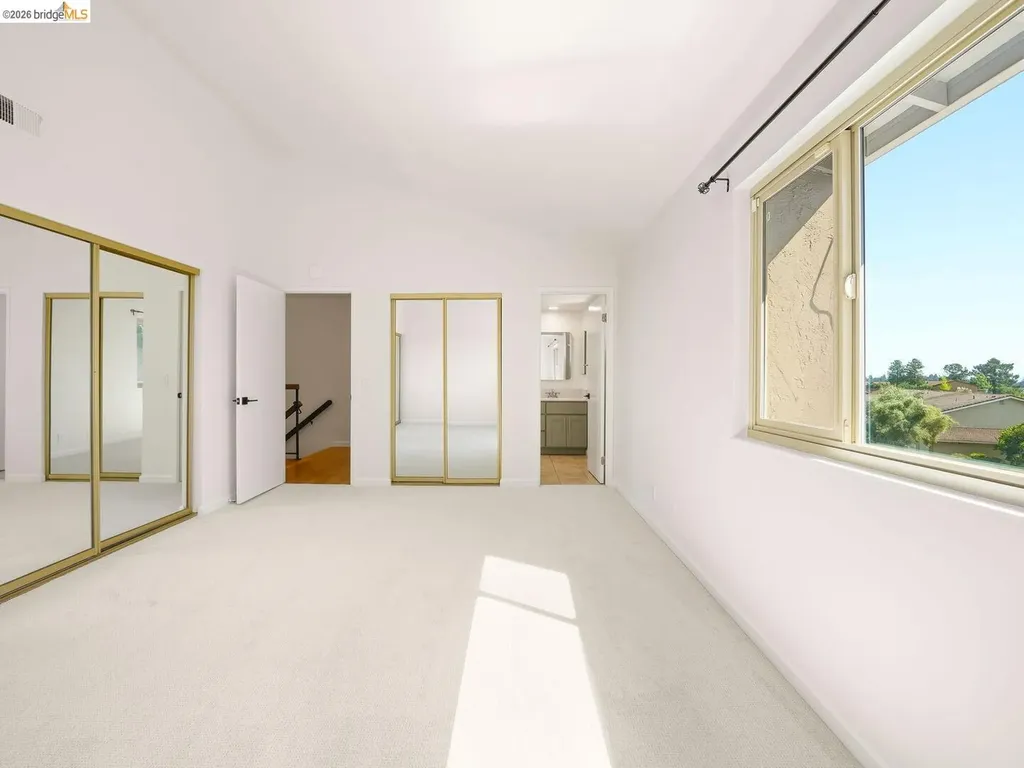 57 Thousand Oaks Street Oakland CA 94605