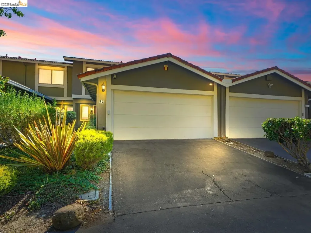 57 Thousand Oaks Street Oakland CA 94605