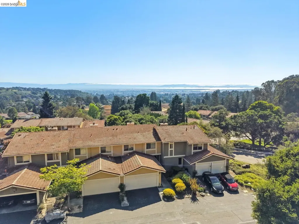 57 Thousand Oaks Street Oakland CA 94605