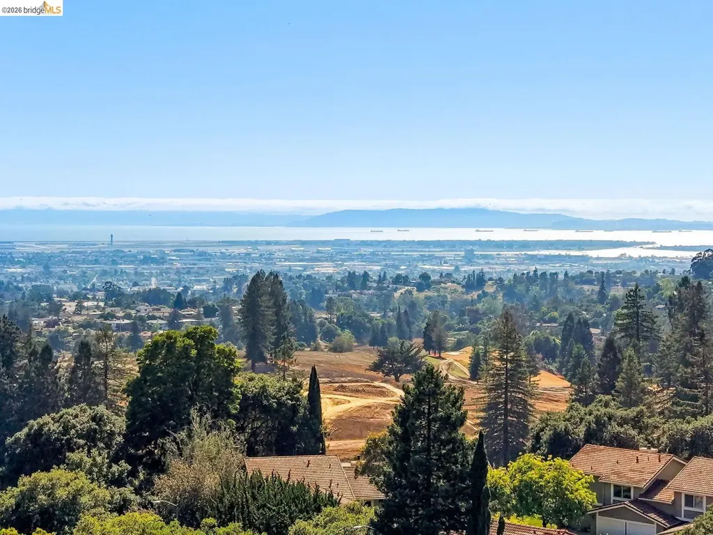 57 Thousand Oaks Street Oakland CA 94605