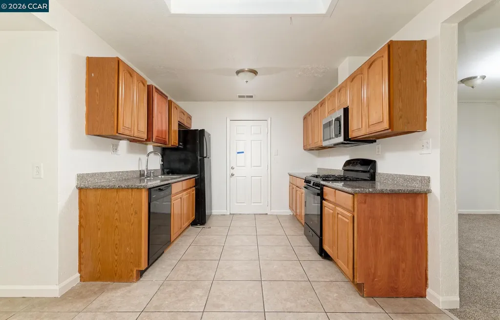 232 Madison Avenue Bay Point CA 94565
