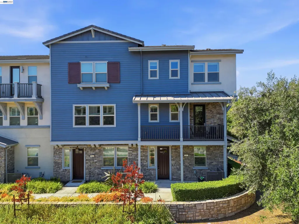 3062 Threecastles Way Dublin CA 94568