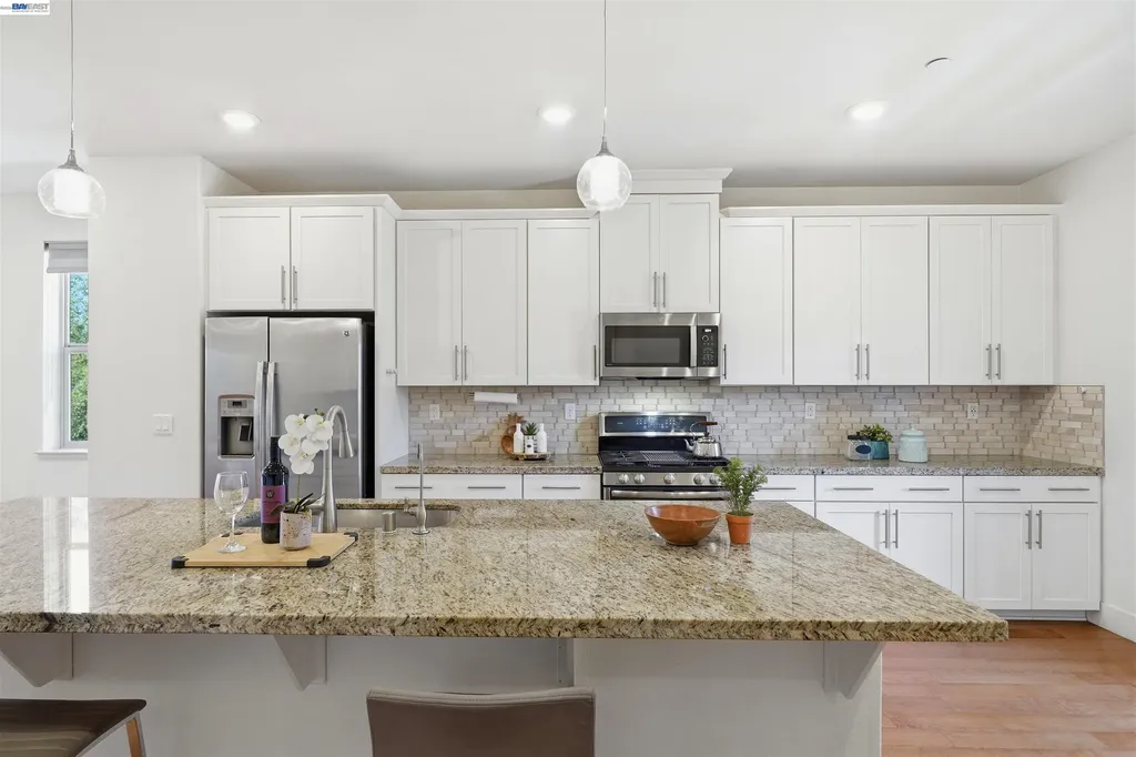 3062 Threecastles Way Dublin CA 94568
