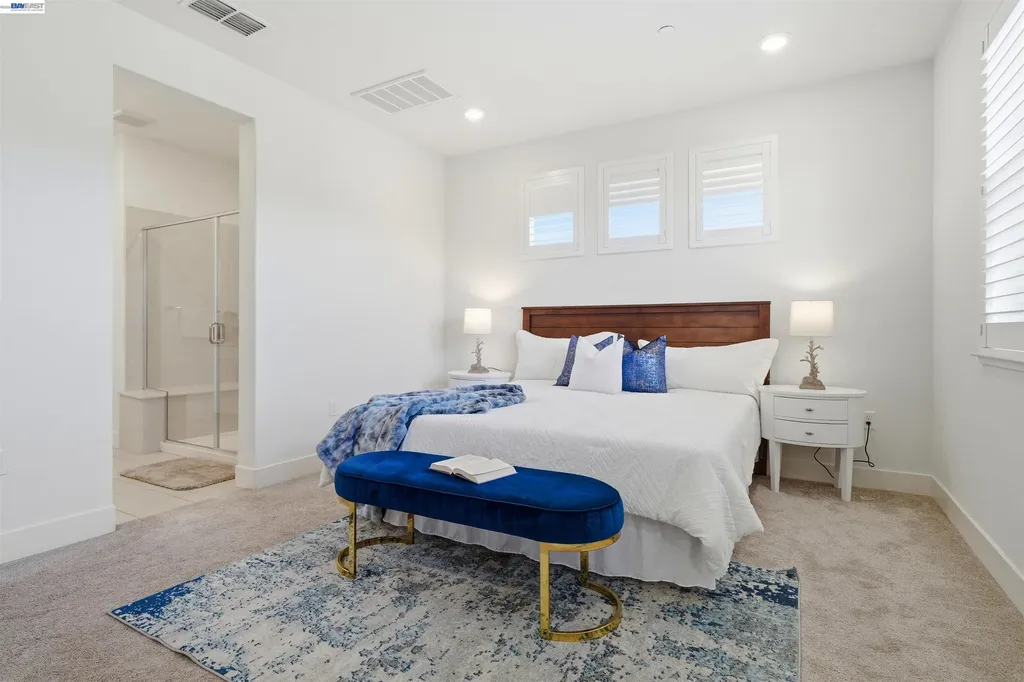 3062 Threecastles Way Dublin CA 94568