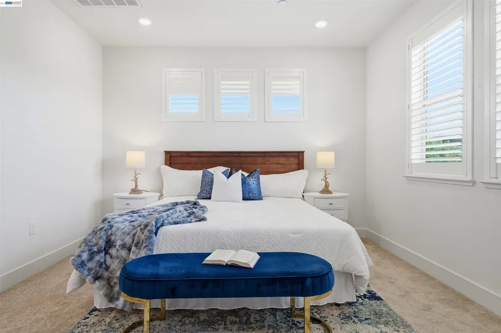 3062 Threecastles Way Dublin CA 94568