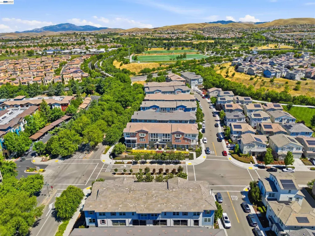 3062 Threecastles Way Dublin CA 94568